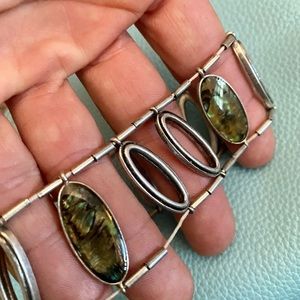 Sterling Silver Vintage 60’s Navajo Genuine Abalone & liquid Silver Bracelet